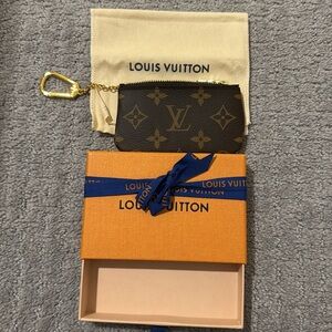 Louis Vuitton Monogram Key Pouch Coin NWB